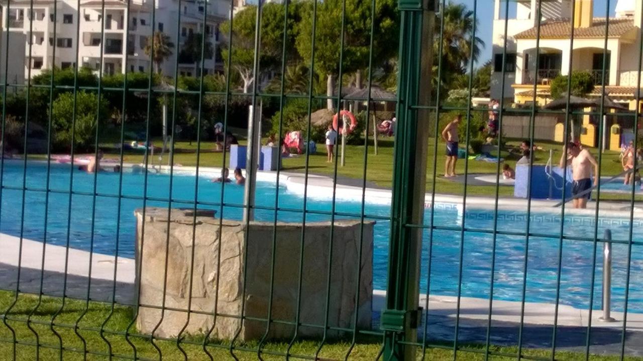 Atlanterra Bajo. Salida Directa. Urbanización De Lujo. Piscinas Canchas Pádel. Wifi Y A/A Zahara de los Atunes Exterior foto