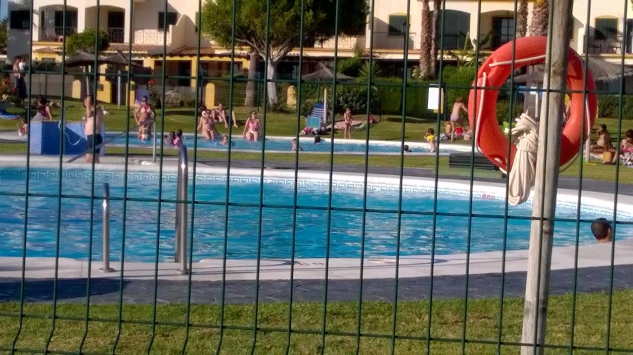 Atlanterra Bajo. Salida Directa. Urbanización De Lujo. Piscinas Canchas Pádel. Wifi Y A/A Zahara de los Atunes Exterior foto